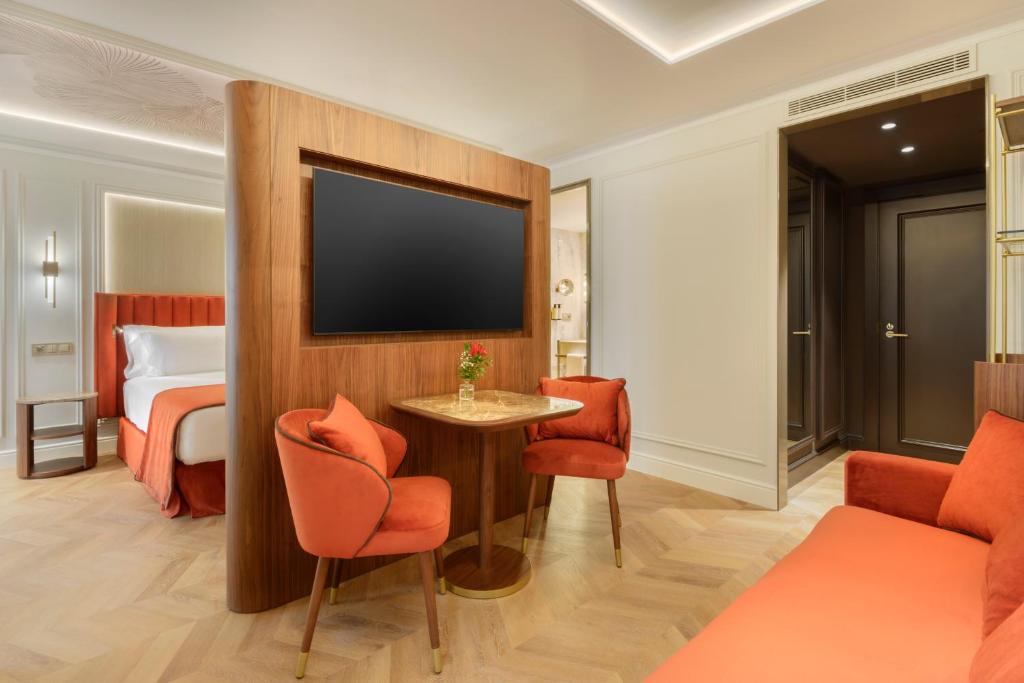 Przestronny apartament w Palacio San Juan